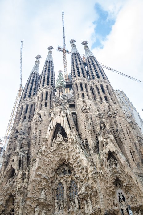 The Sagrada Familia in Barcelona - one of the masterpieces of the modernist architect Antoni Gaudí. 