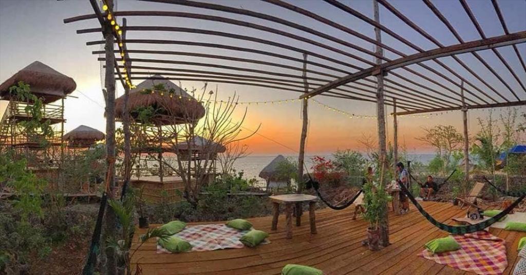 Birdland Beach Club