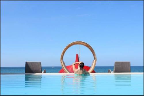 Brisa Marina Beachfront Resort