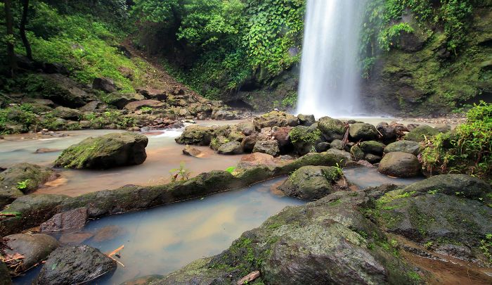 Dampalit Falls