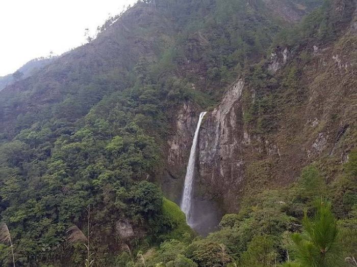 Dumli-ing Falls