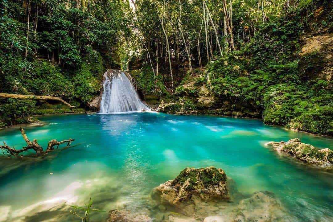 Blue hole waterfall Best Christmas holidays for families