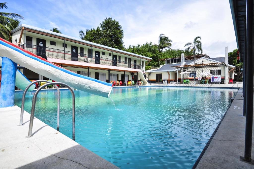 Laresio Lakeside Resort and Spa