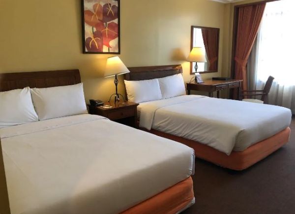 Manor Hotel Luxury Suite