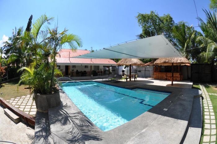 Parrot Resort