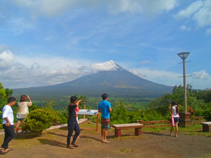 Ligñon Hill Nature Park Legazpi Albay Bicol