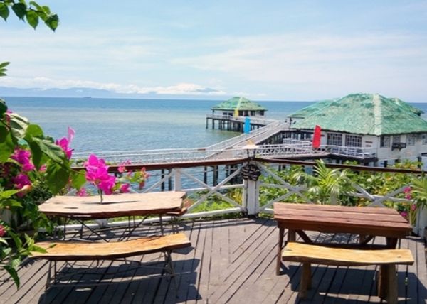 Stilts Calatagan Beach Resort