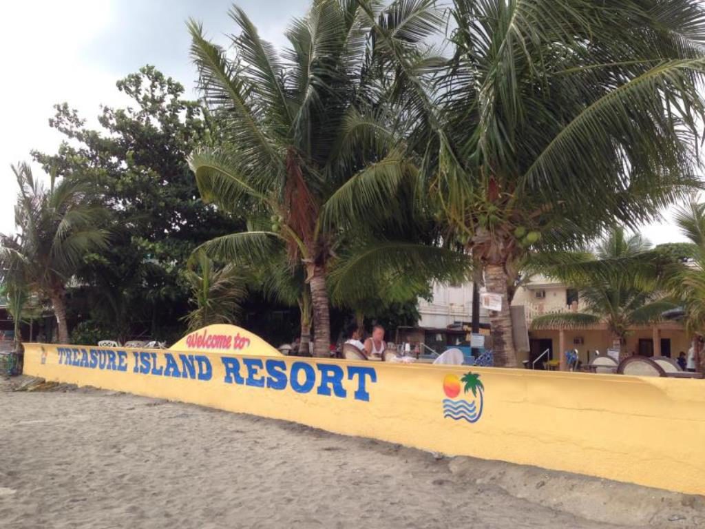beach resorts in Subic