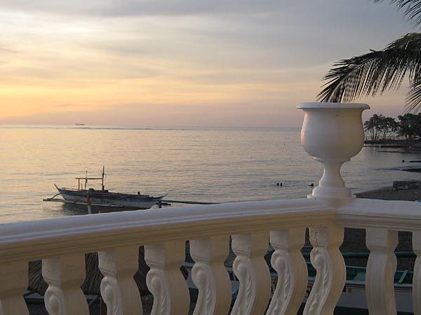 White Castle Resort & Hotel