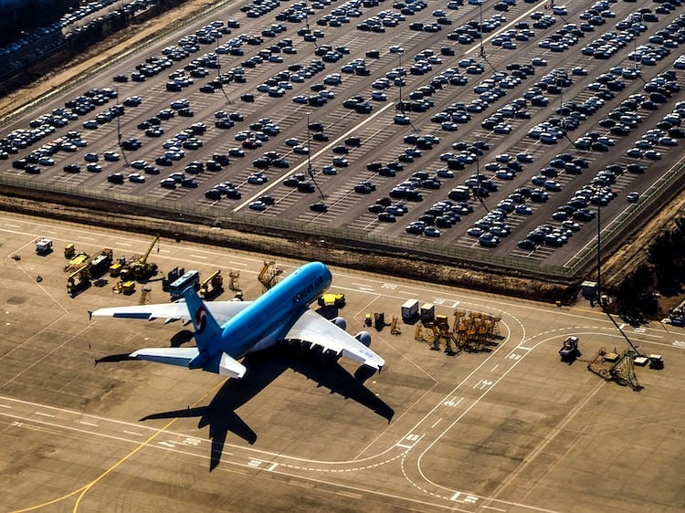 family_vacation_aiport_parking_advantages