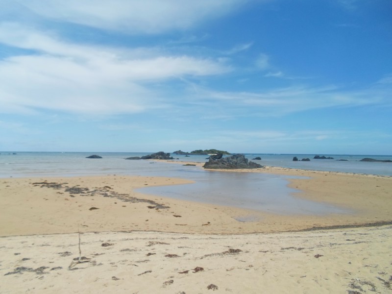 Jomalig island kanaway beach