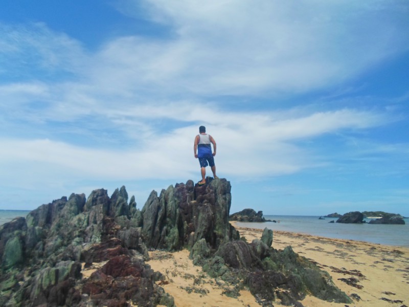 Jomalig island Kanaway Beach