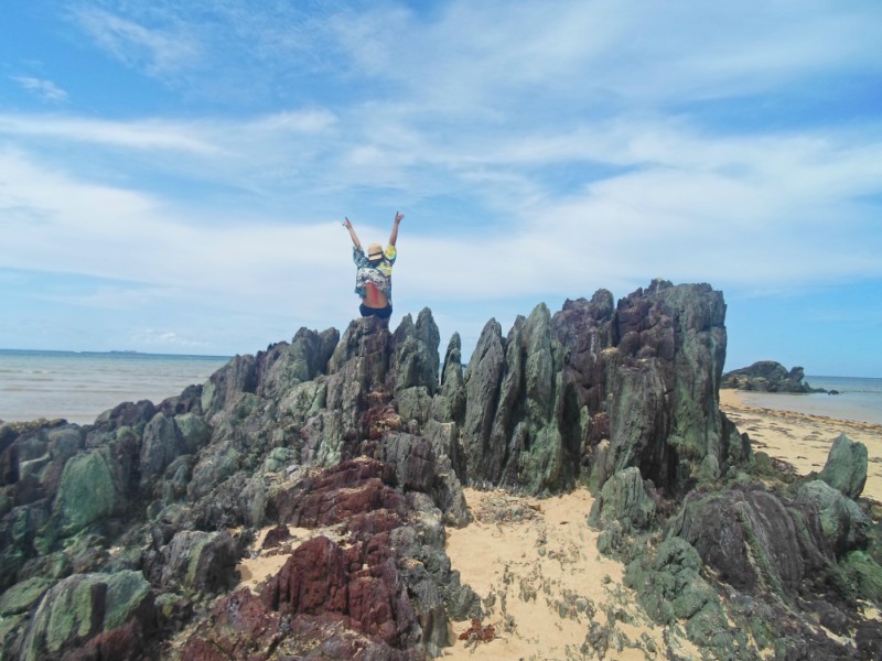 Kanaway Beach Jomalig island