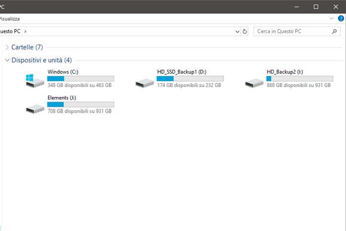 Screenshot of a hard disk and backup space icons