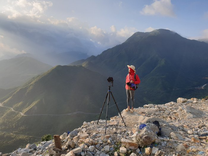 travel tripod used on mountaintop